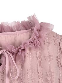 ﾁｭｰﾙﾓﾁｰﾌ刺繍のﾌｪﾐﾆﾝﾌﾟﾙｵｰﾊﾞｰ 詳細画像