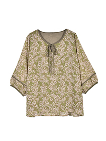 大人ﾌﾗﾜｰﾘｰﾌの上品ｶﾌﾀﾝﾌﾞﾗｳｽ